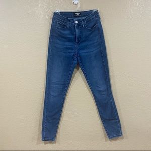Denizen from Levi’s High Rise Super Skinny